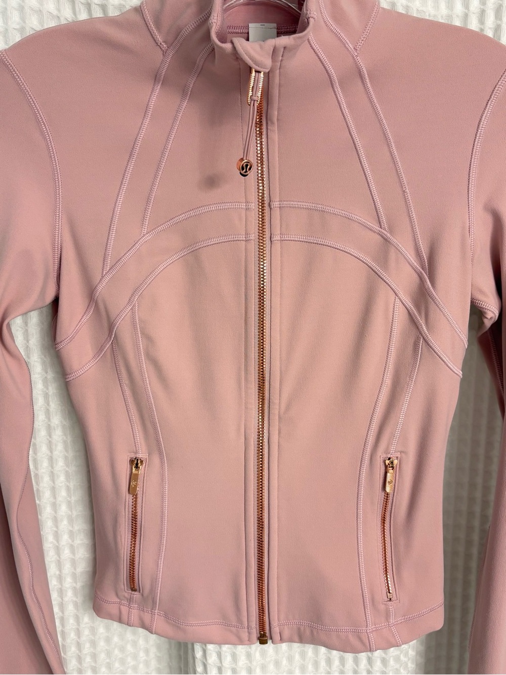 Lululemon Define Cropped Jacket Nulu ~ 4 ~ Pink with Rose Gold - Picture 10 of 16
